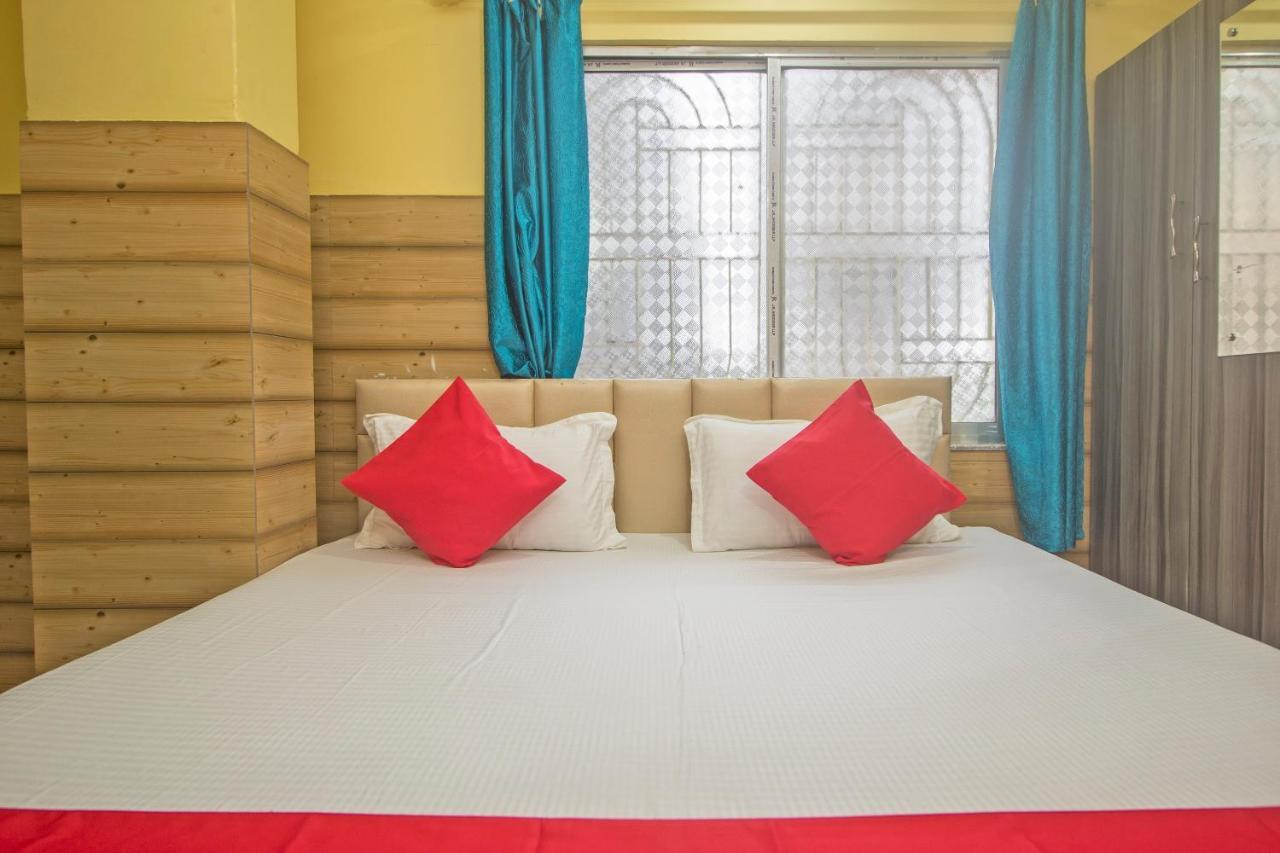 Oyo 30073 Triveni Lodge Sziliguri Kültér fotó